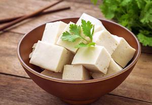 ماست و پنیر از مواد غذایی ضد پوکی استخوان - دکتر سوشا
