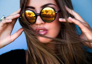 جلوگیری از چین و چروک با استفاده منظم از عینک آفتابی