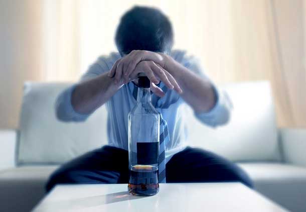 ترک اعتیاد به الکل : درمان گروهی اعتیاد به الکل