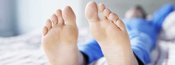 درمان قطعی سندروم پای بیقرار : علائم سندروم پای بی قرار چیست؟