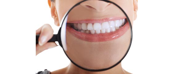 درمان لکه و خال سیاه دندان با مخلوط جوش شیرین و آب