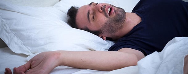 سردرد صبحگاهی : آپنه خواب و خر و پف دلیل سردرد صبحگاهی
