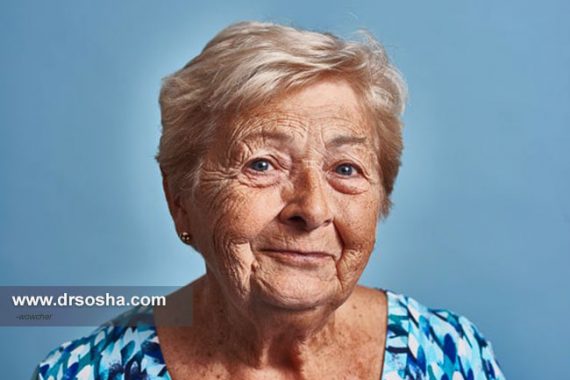 چرا رابطه جنسی زنان با مسن شدن کمتر میشود؟ چرا رابطه جنسی زنان با مسن شدن کمتر میشود؟