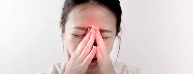 درمان انحراف بینی : آیا انحراف بینی و سردرد با هم ارتباطی دارند؟